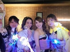 本日１２名出勤！！