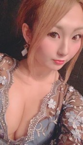 本日１３名出勤！！