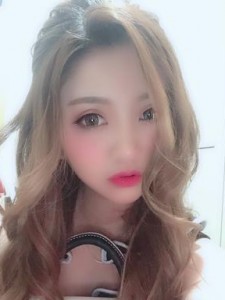 本日１２名出勤！！