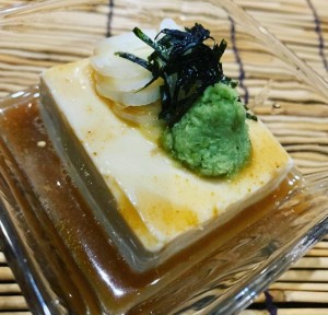 うにピューレ冷奴