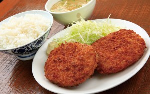 メンチカツ定食