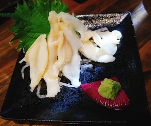 つぶ