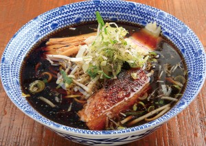 櫓醤油ラーメン