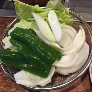 焼き野菜の盛り合わせ(玉ねぎ・ピーマン・キャベツ・長ネギ)