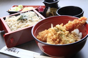 天丼とおそばのセット